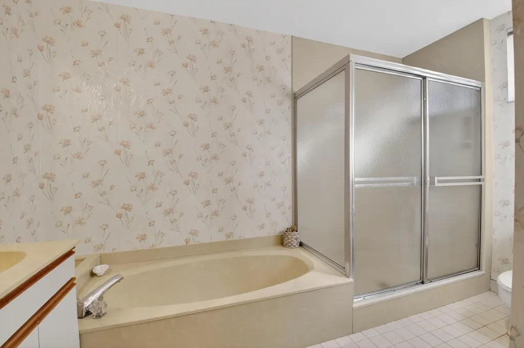 19197 Sabal Lake Drive Boca Raton FL 33434