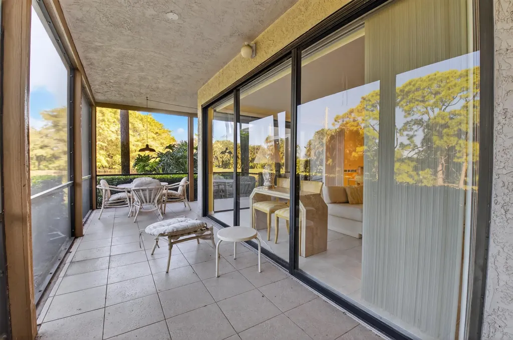 19197 Sabal Lake Drive Boca Raton FL 33434