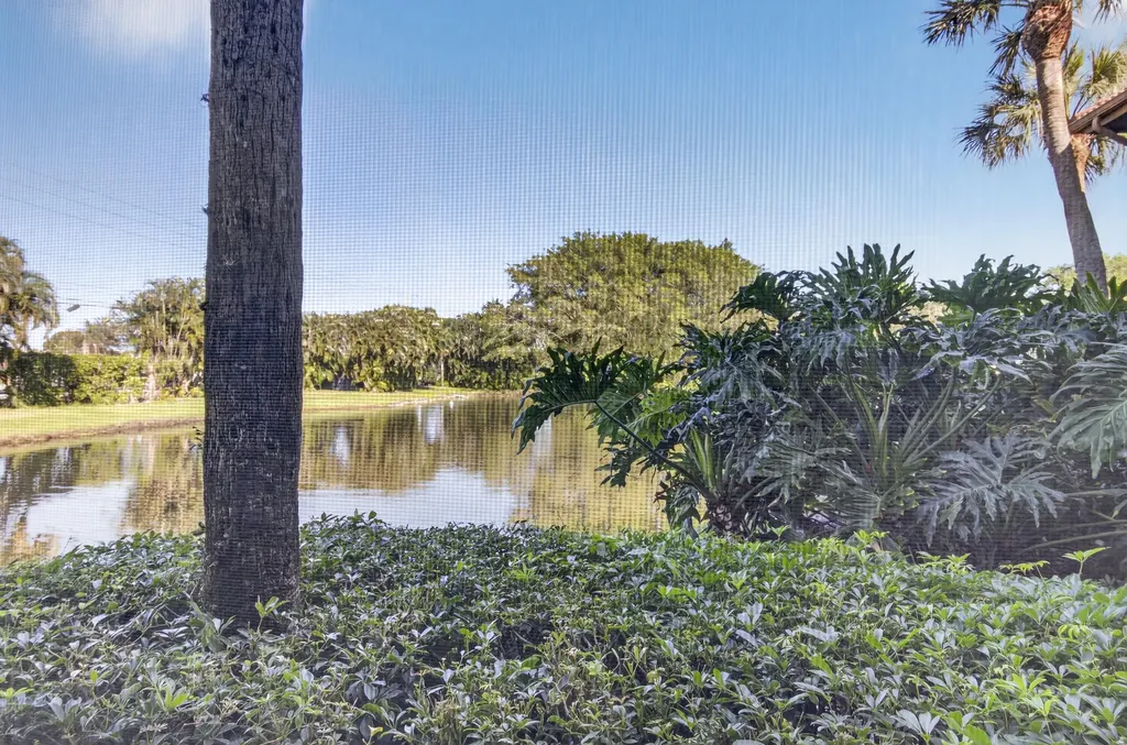 19197 Sabal Lake Drive Boca Raton FL 33434