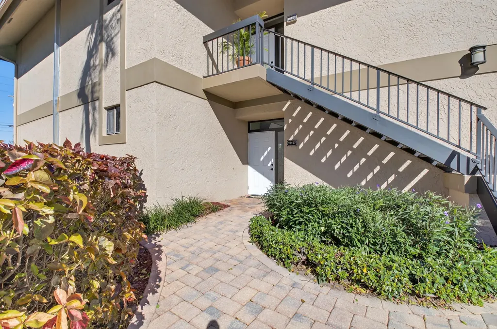 19197 Sabal Lake Drive Boca Raton FL 33434