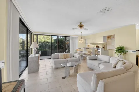 19197 Sabal Lake Drive Boca Raton FL 33434