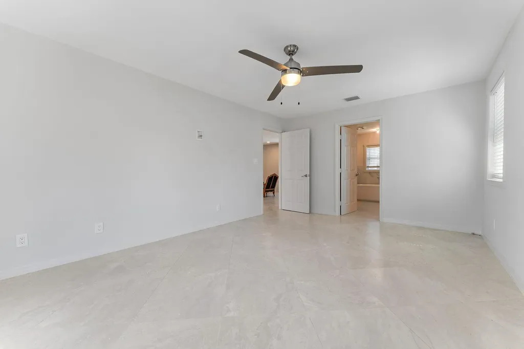 5883 Set N Sun Place Jupiter FL 33458