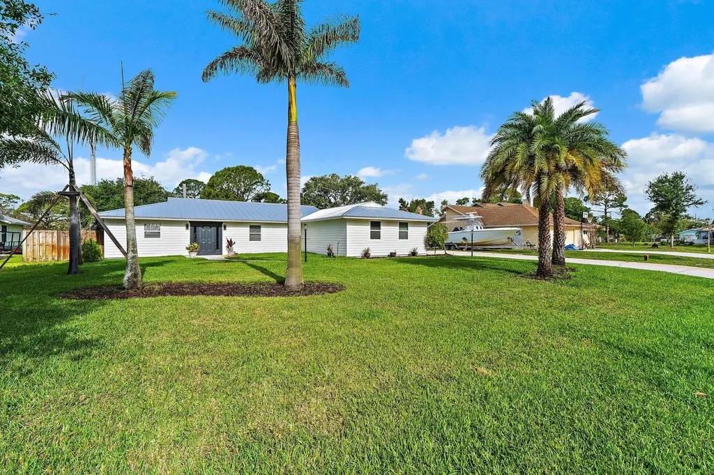 5883 Set N Sun Place Jupiter FL 33458