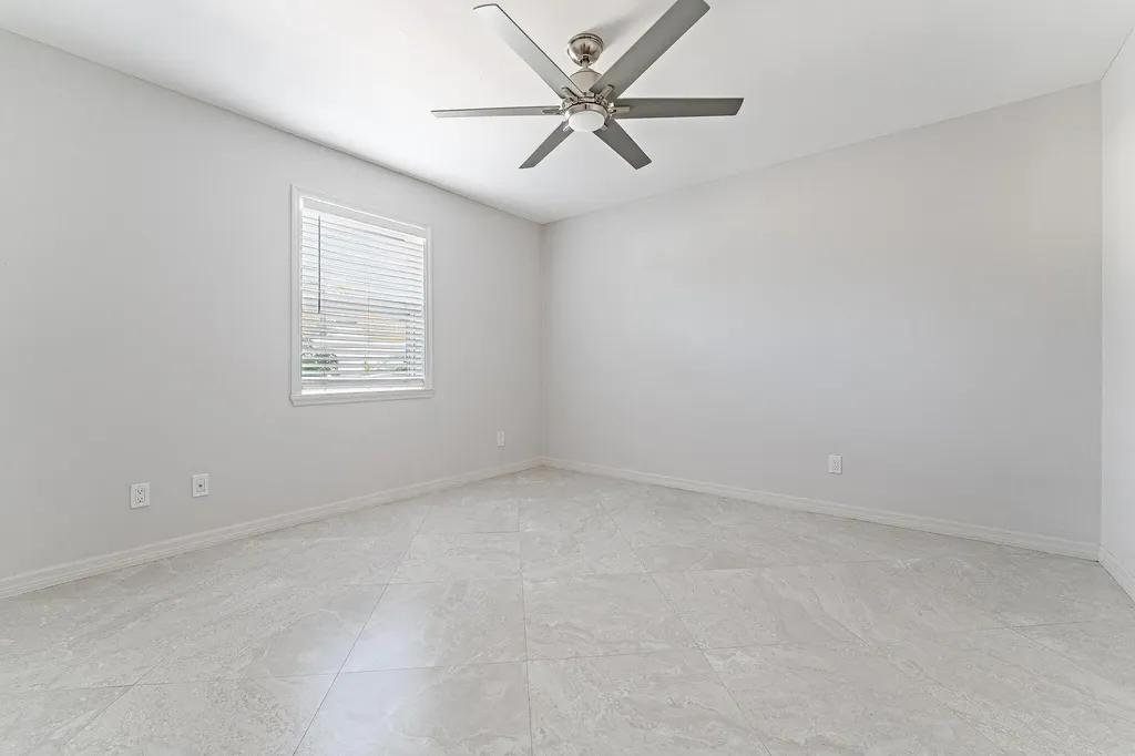 5883 Set N Sun Place Jupiter FL 33458