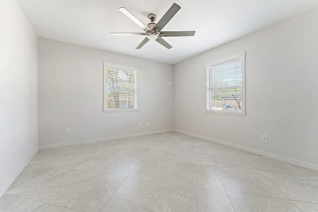 5883 Set N Sun Place Jupiter FL 33458