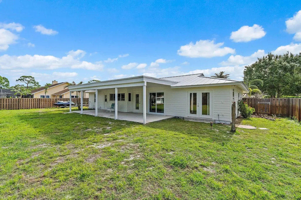 5883 Set N Sun Place Jupiter FL 33458