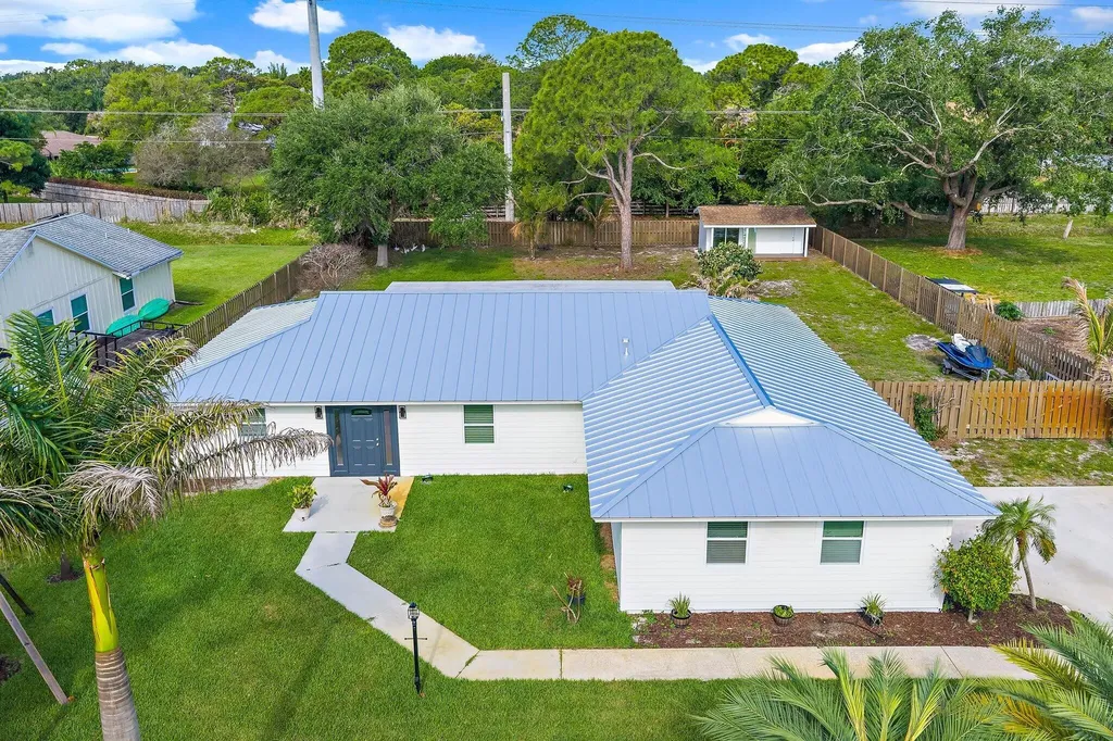 5883 Set N Sun Place Jupiter FL 33458
