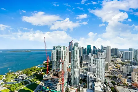 398 NE 5th Street Miami FL 33132