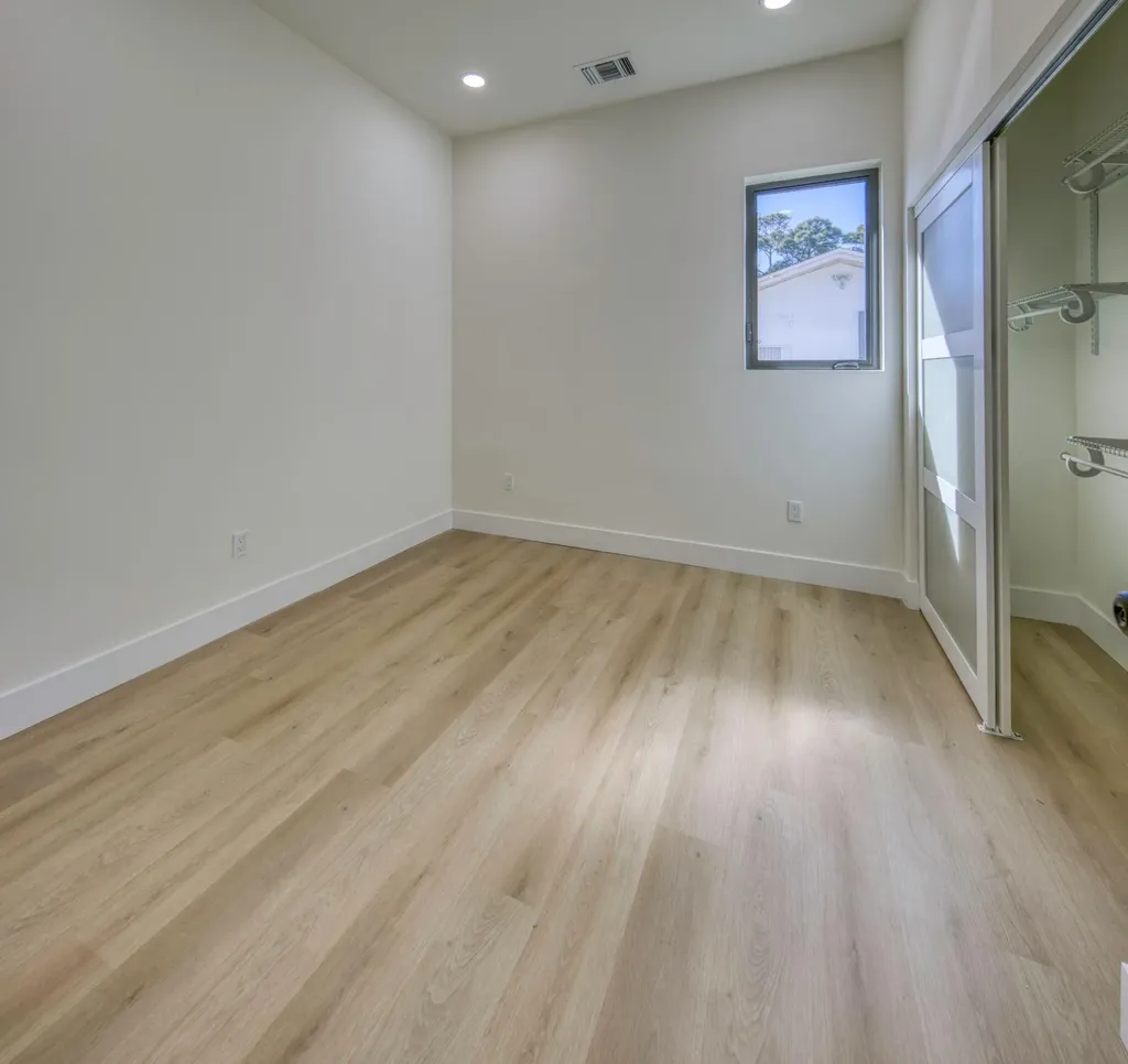 4855 Elmhurst Road West Palm Beach FL 33417