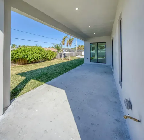4855 Elmhurst Road West Palm Beach FL 33417