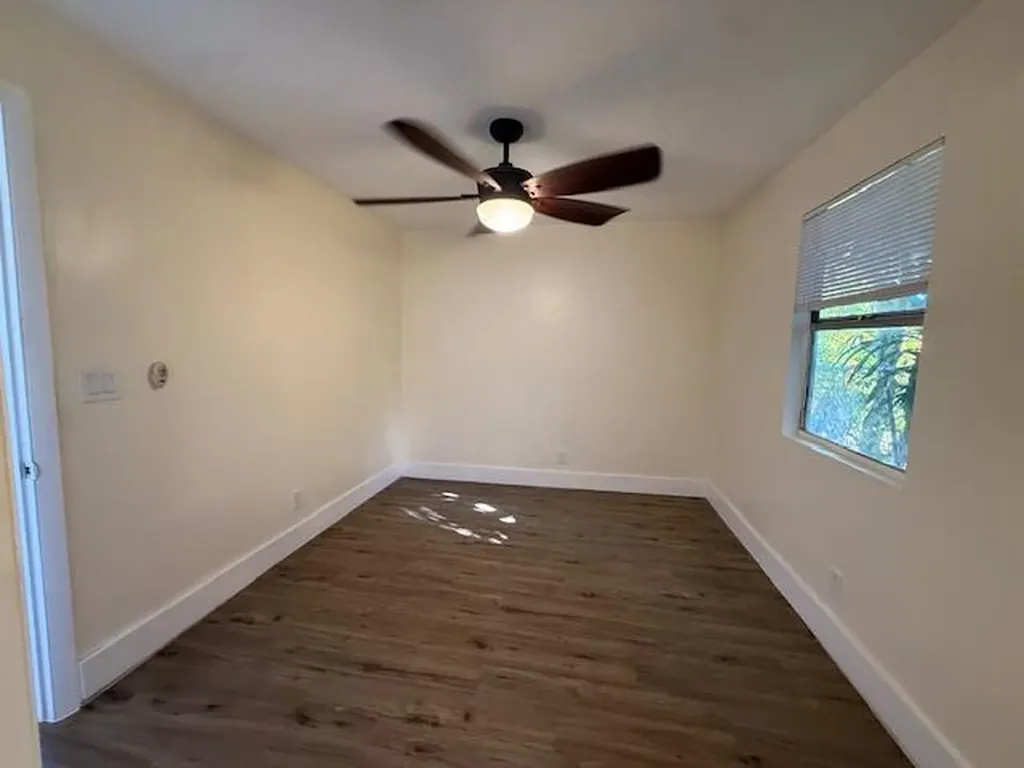 904 4th Street West Palm Beach FL 33401