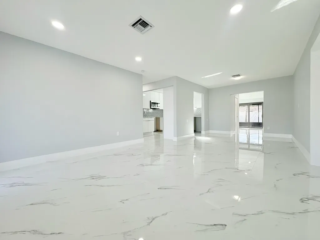 2890 Marbill Road West Palm Beach FL 33406