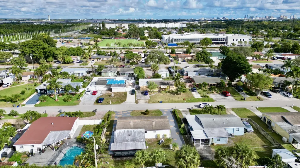 2890 Marbill Road West Palm Beach FL 33406