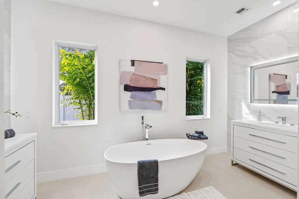 417 Lake Drive Delray Beach FL 33444