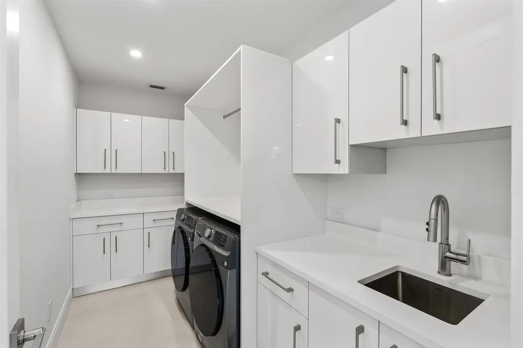 417 Lake Drive Delray Beach FL 33444