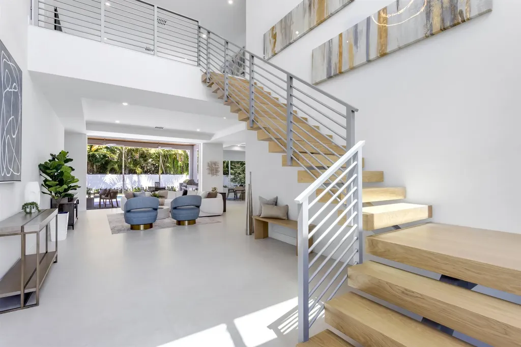 417 Lake Drive Delray Beach FL 33444