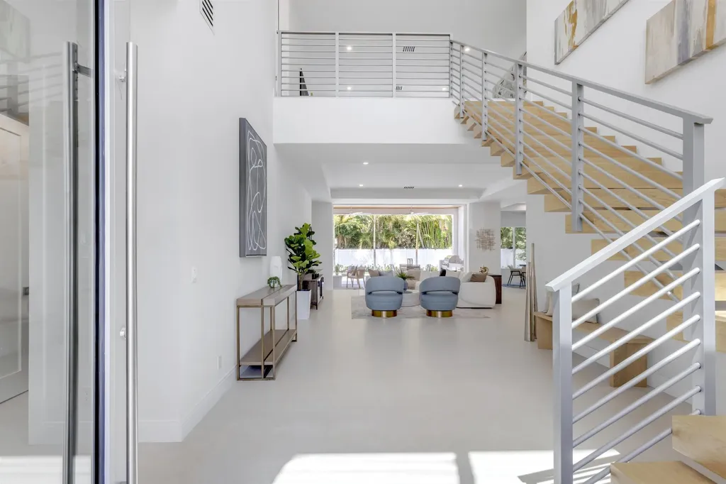 417 Lake Drive Delray Beach FL 33444