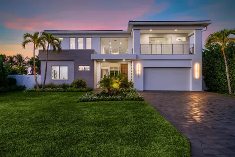 417 Lake Drive Delray Beach FL 33444