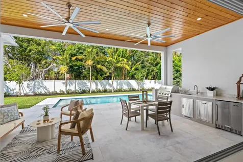 417 Lake Drive Delray Beach FL 33444