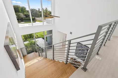 417 Lake Drive Delray Beach FL 33444