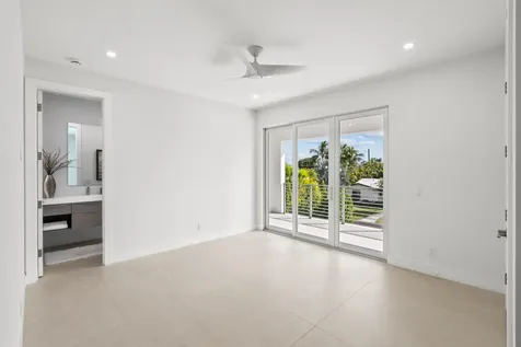 417 Lake Drive Delray Beach FL 33444