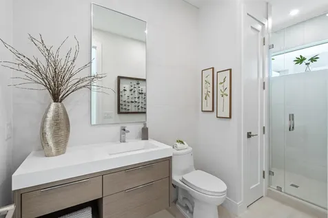417 Lake Drive Delray Beach FL 33444