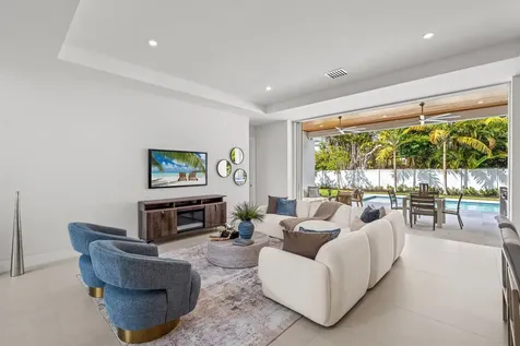 417 Lake Drive Delray Beach FL 33444