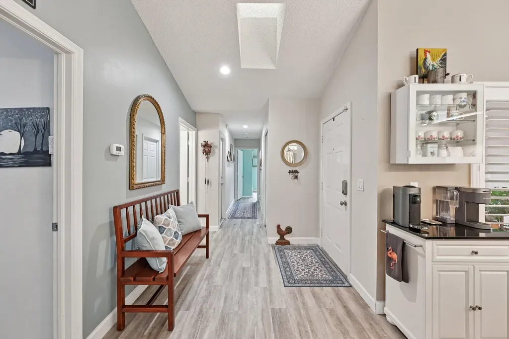 156 Sandy Lane Royal Palm Beach FL 33411