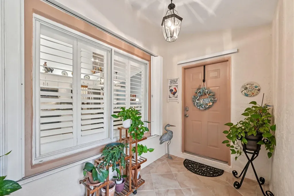 156 Sandy Lane Royal Palm Beach FL 33411