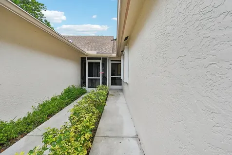 156 Sandy Lane Royal Palm Beach FL 33411