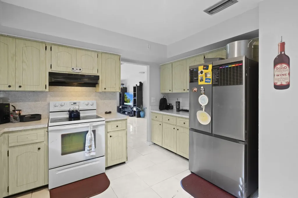 2118 SE Morningside Boulevard Port St Lucie FL 34952