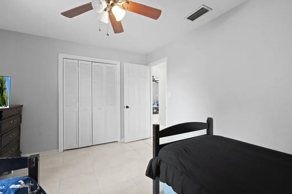2118 SE Morningside Boulevard Port St Lucie FL 34952