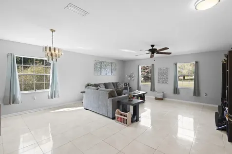 2118 SE Morningside Boulevard Port St Lucie FL 34952