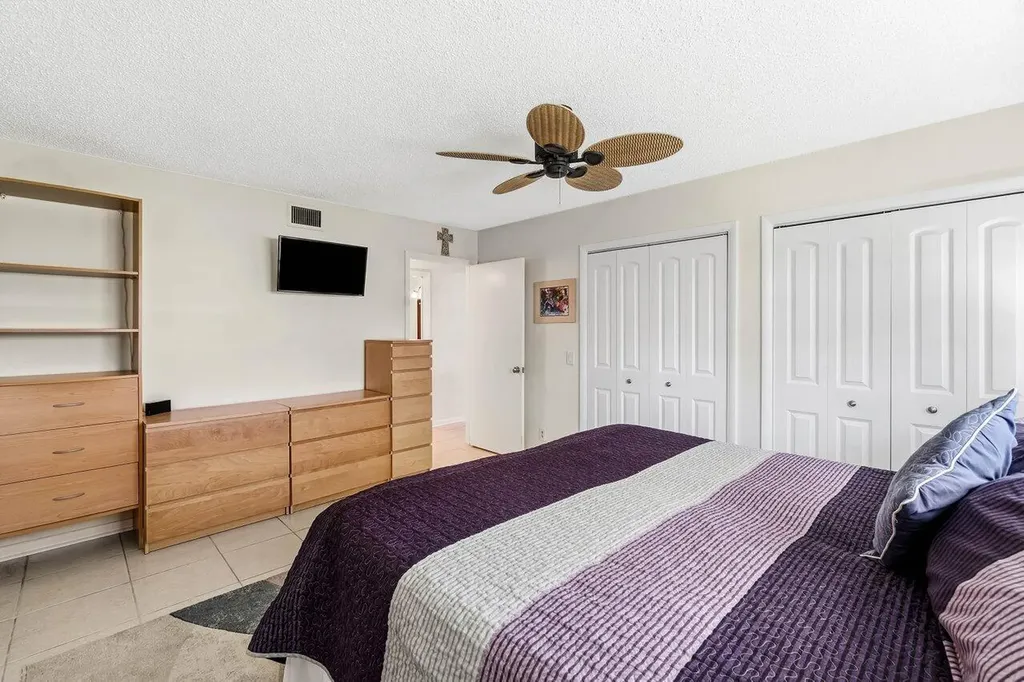 4850 NW 4th Street Delray Beach FL 33445