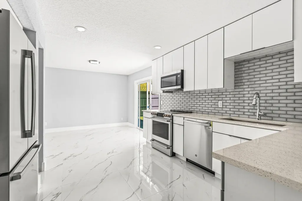 4412 Wilkinson Drive Lake Worth FL 33461