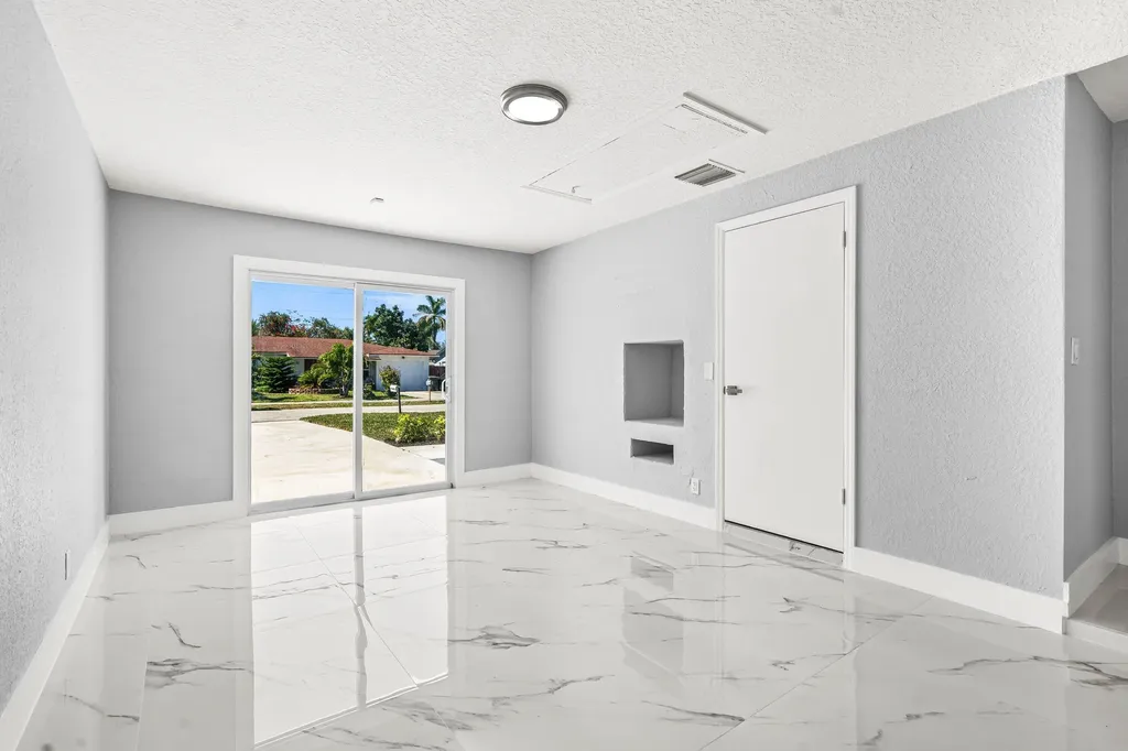 4412 Wilkinson Drive Lake Worth FL 33461
