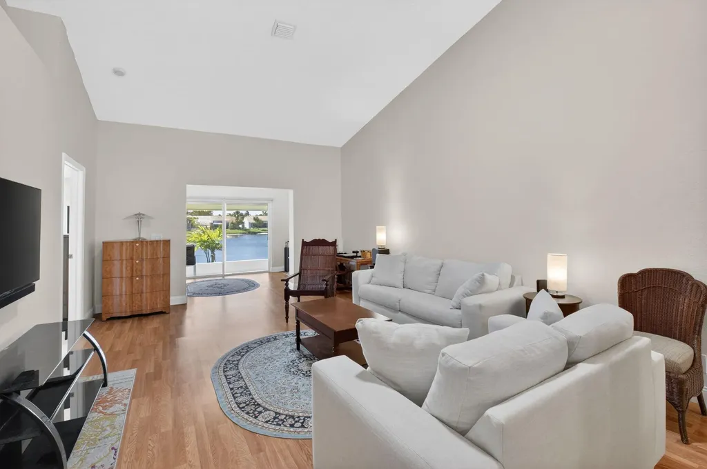 6112 Caladium Road Delray Beach FL 33484