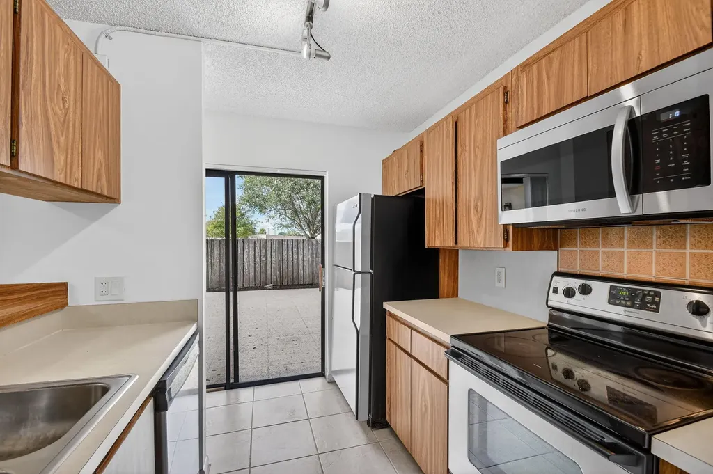 4210 42nd Way West Palm Beach FL 33407