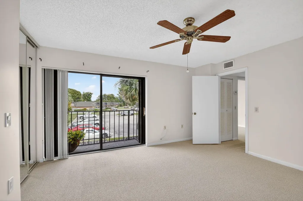 4210 42nd Way West Palm Beach FL 33407