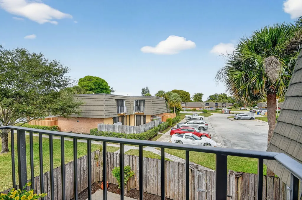 4210 42nd Way West Palm Beach FL 33407