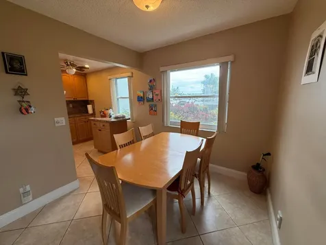 147 Burgundy D Delray Beach FL 33484
