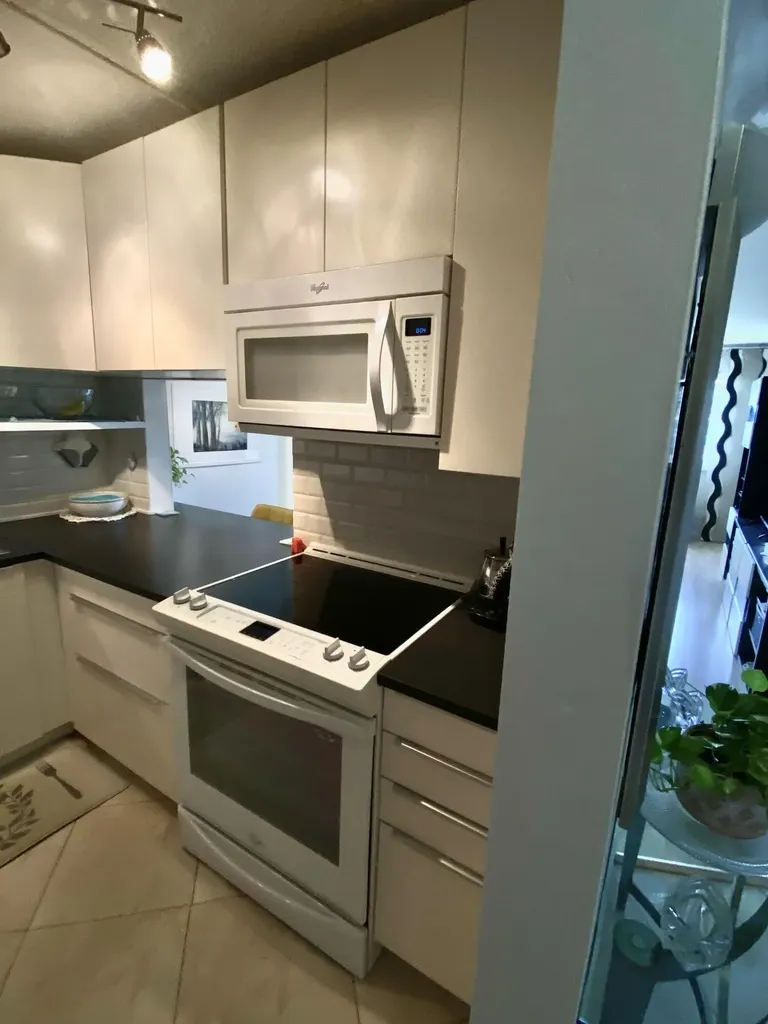 2616 N Garden Drive Lake Worth FL 33461