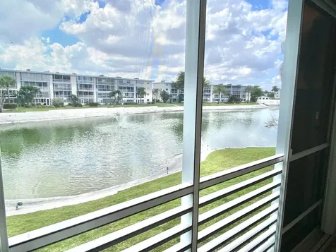 2616 N Garden Drive Lake Worth FL 33461