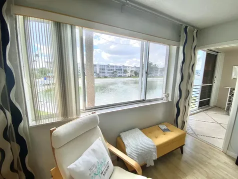 2616 N Garden Drive Lake Worth FL 33461