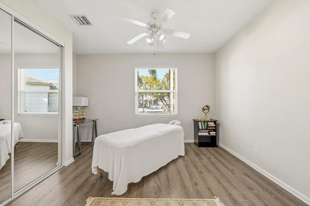 2737 Clipper Circle West Palm Beach FL 33411
