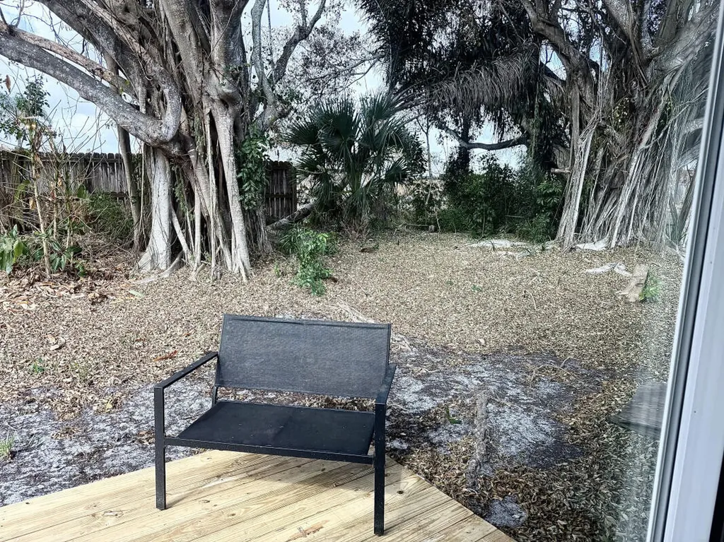 2092 SE Talwood Lane Port St Lucie FL 34952