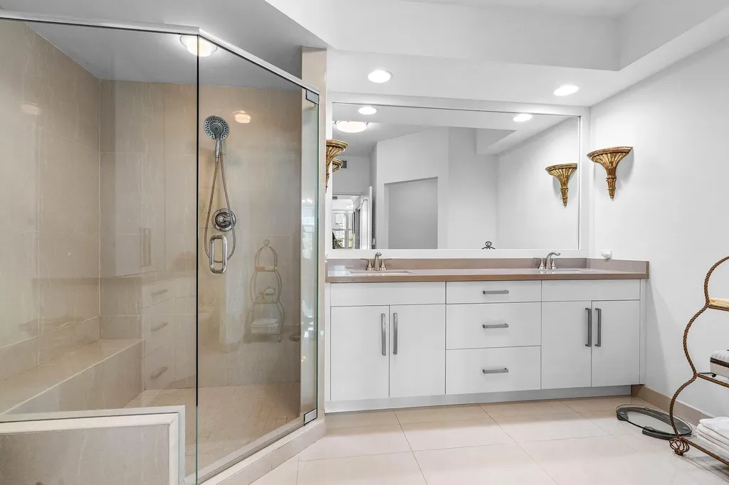 500 SE Mizner Boulevard Boca Raton FL 33432