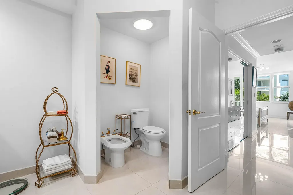 500 SE Mizner Boulevard Boca Raton FL 33432