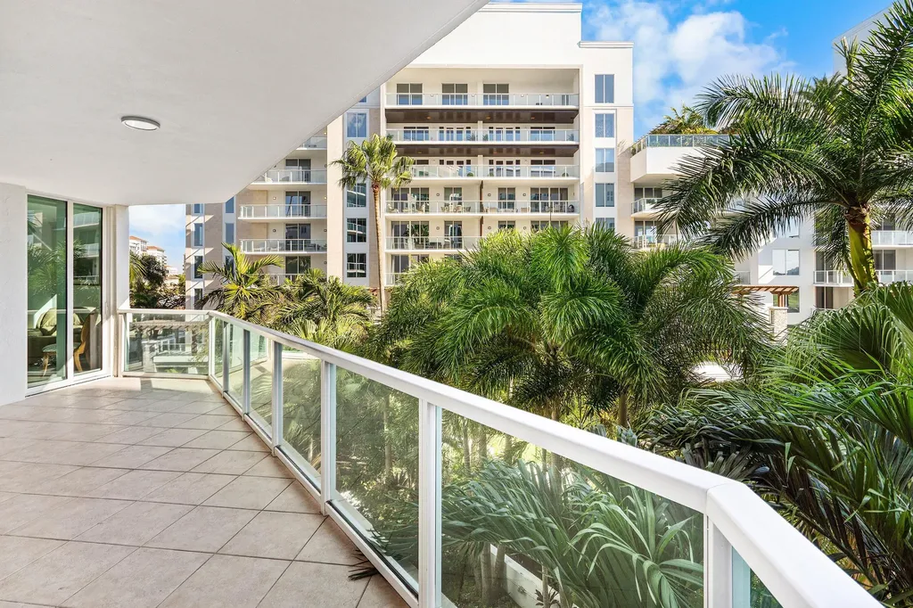 500 SE Mizner Boulevard Boca Raton FL 33432