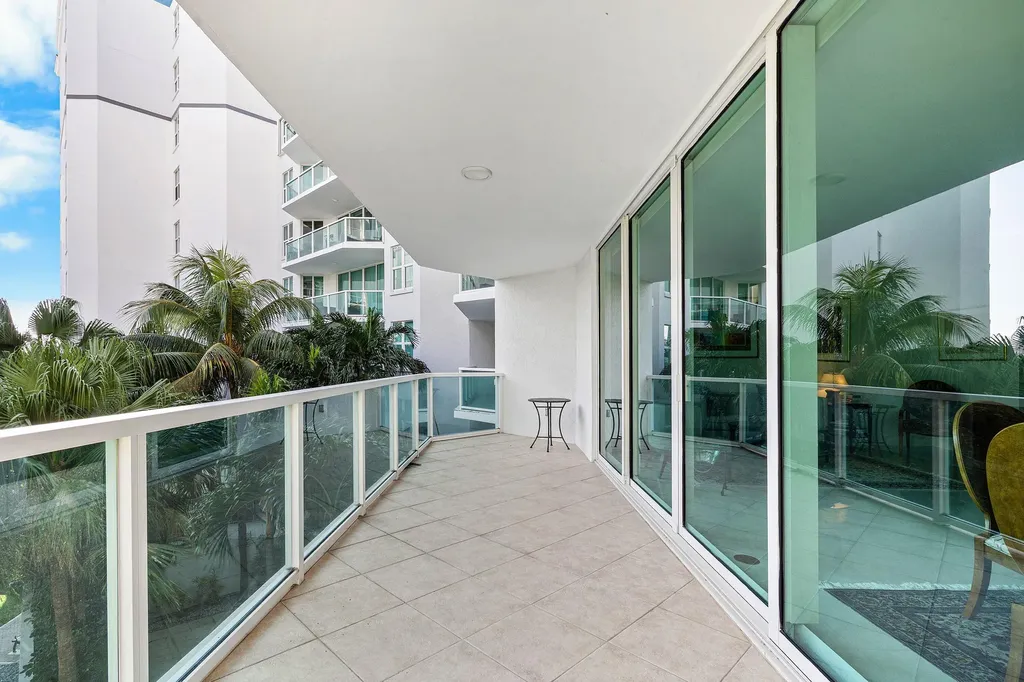 500 SE Mizner Boulevard Boca Raton FL 33432